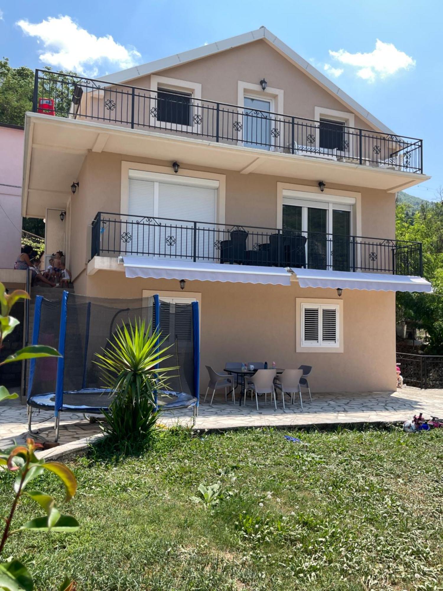 Apartment Perovic Kotor Exteriör bild